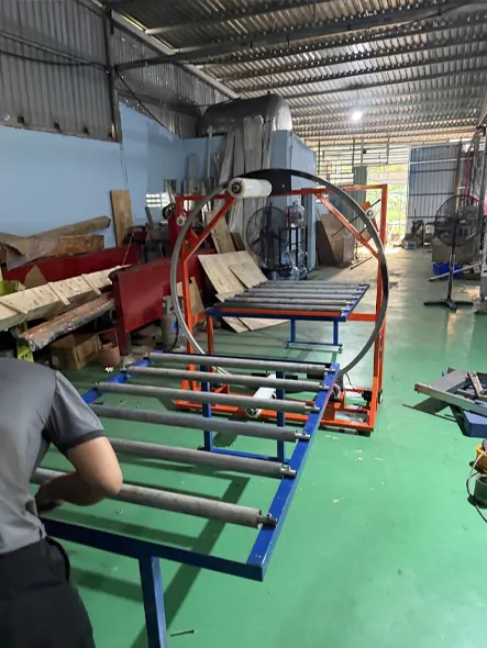 lắp ráp máy quấn màng công nghiệp